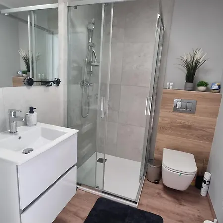Juratel Zwycieska Apartment *